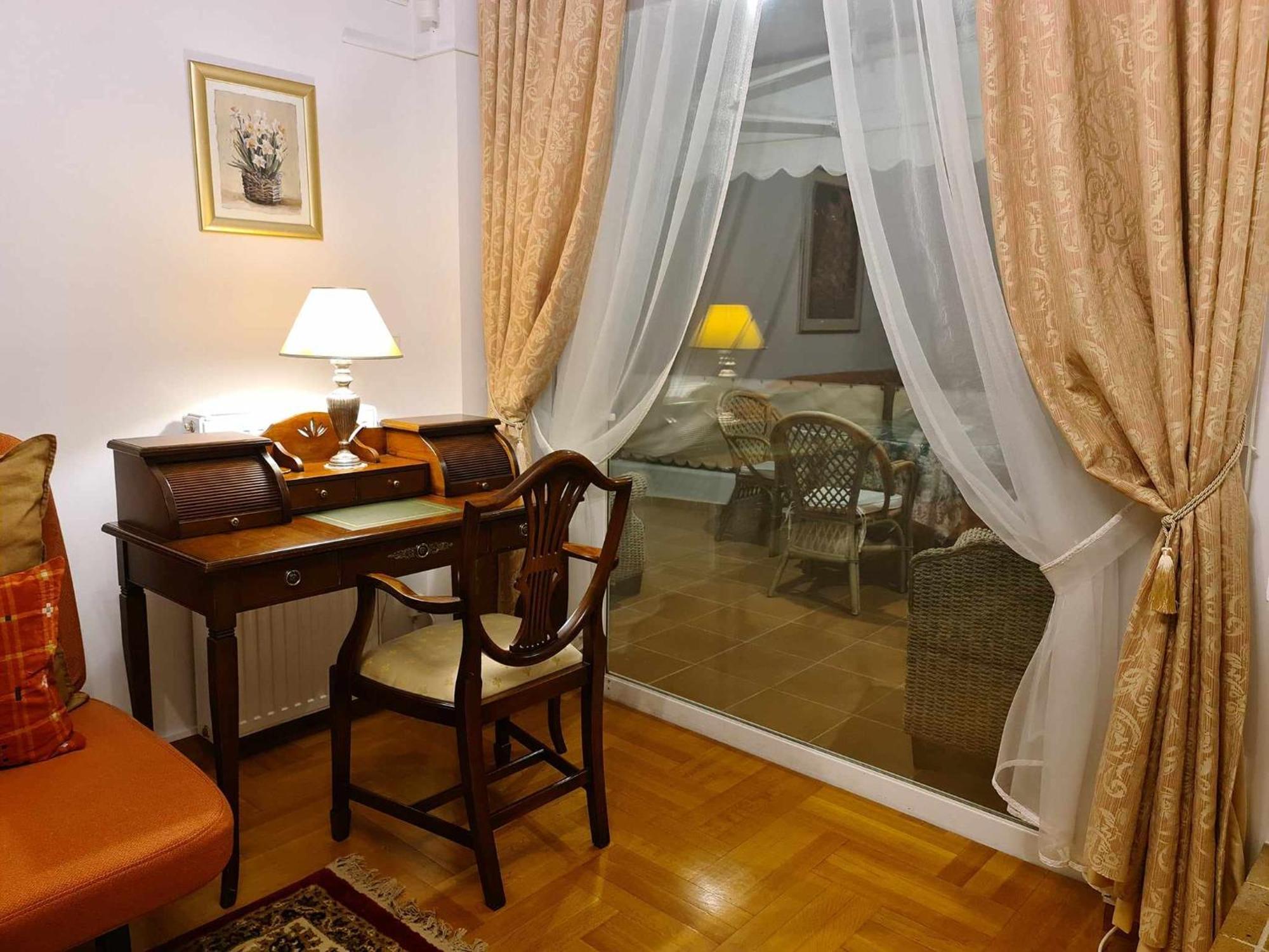 "Athens Light" Luxury Spacy Appartment, Agia Paraskevi Esterno foto