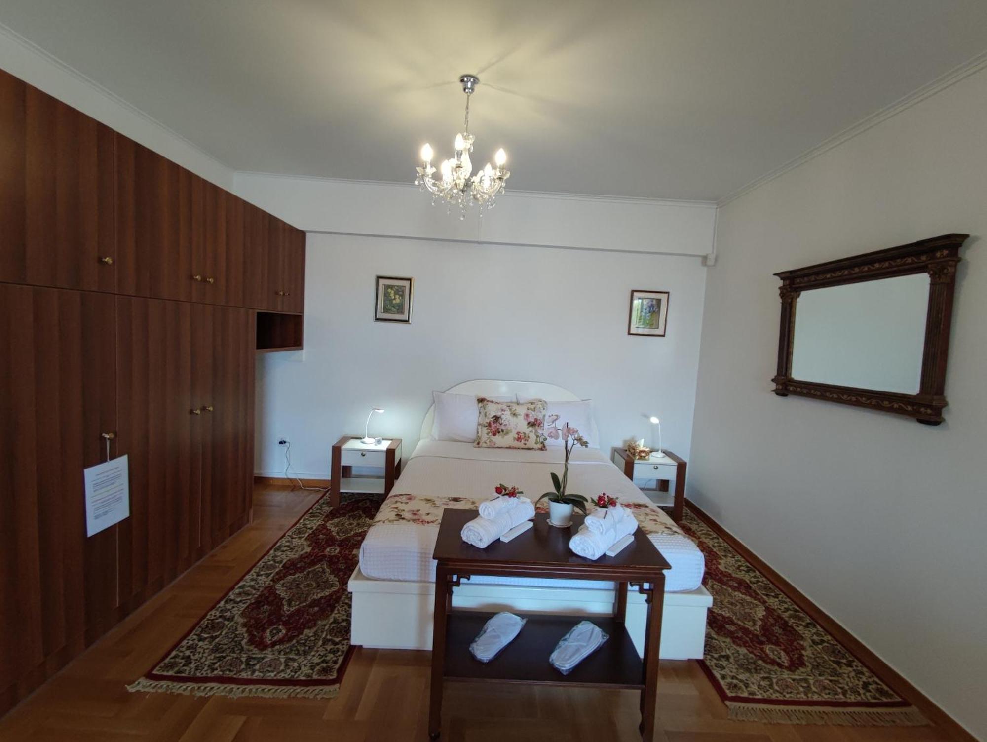 "Athens Light" Luxury Spacy Appartment, Agia Paraskevi Esterno foto